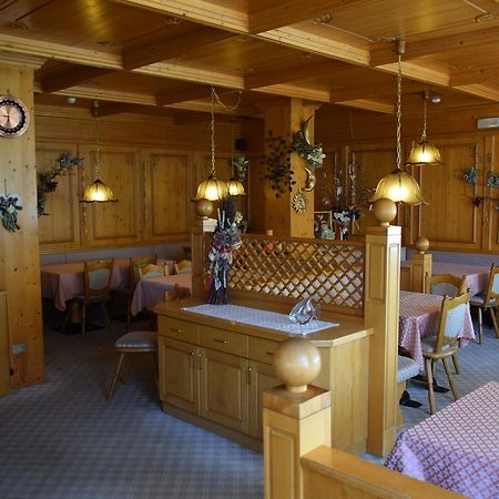 Hotel Alpenrose Alleghe Ngoại thất bức ảnh