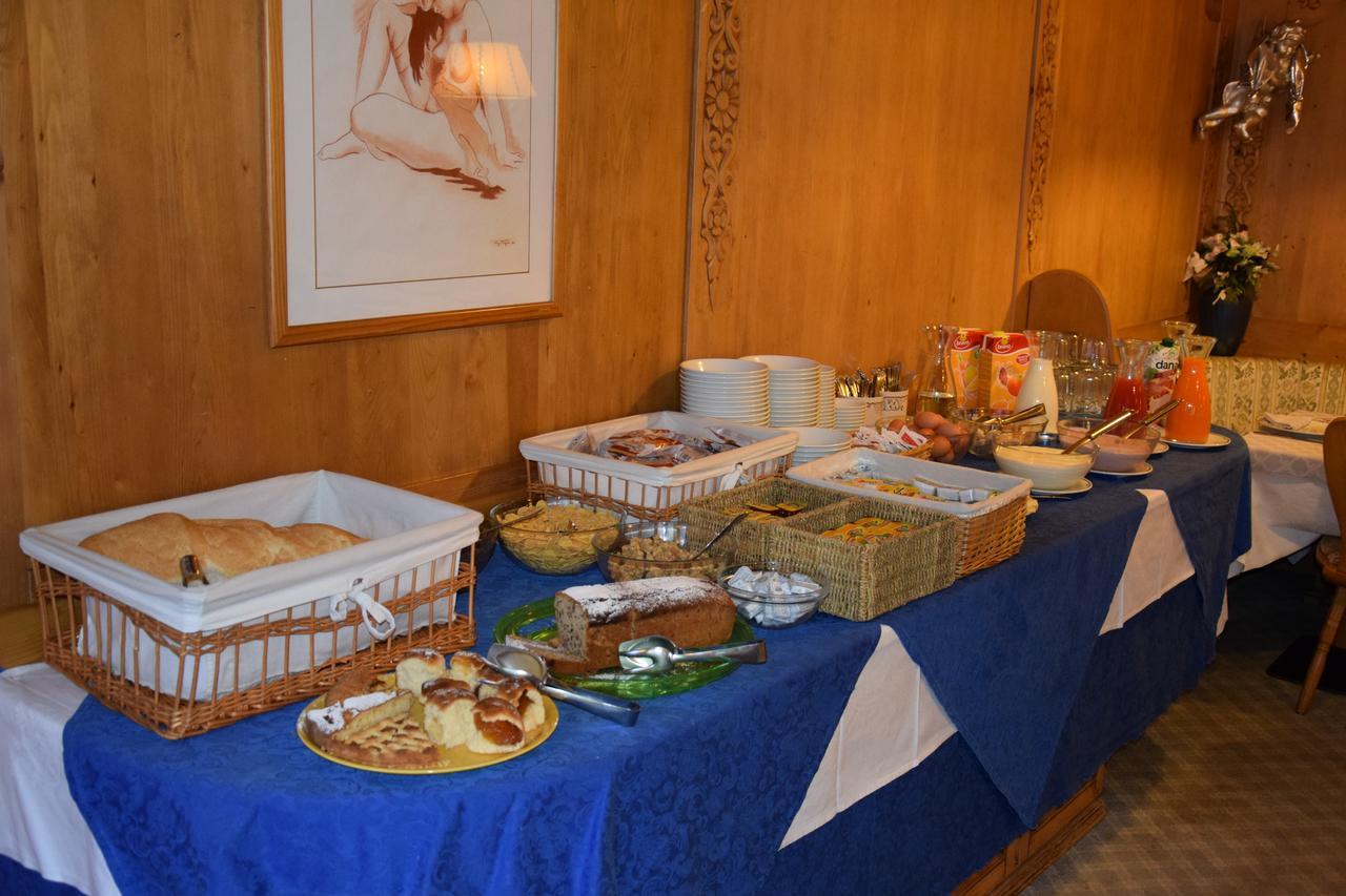 Hotel Alpenrose Alleghe Ngoại thất bức ảnh