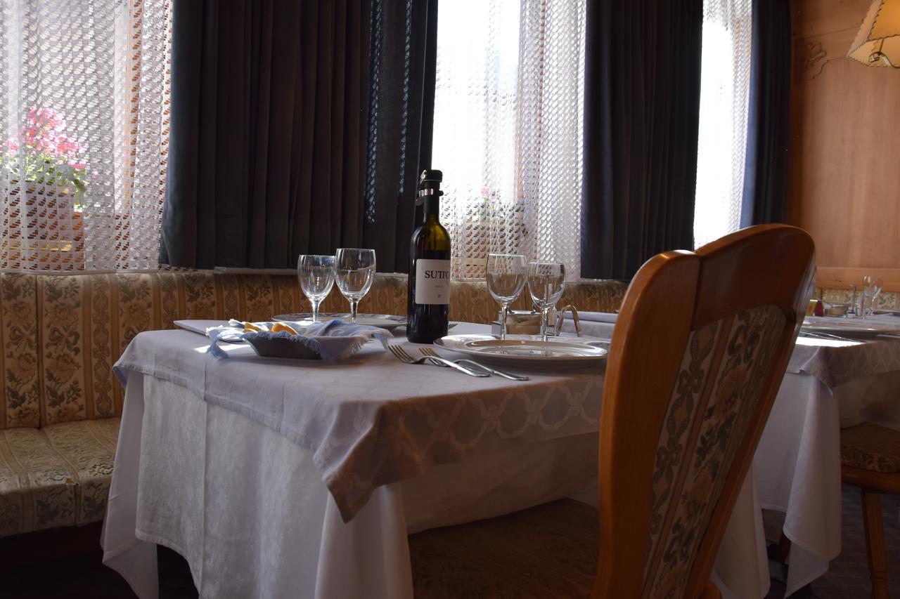 Hotel Alpenrose Alleghe Ngoại thất bức ảnh