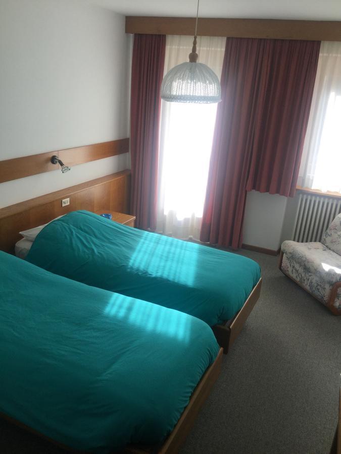 Hotel Alpenrose Alleghe Ngoại thất bức ảnh