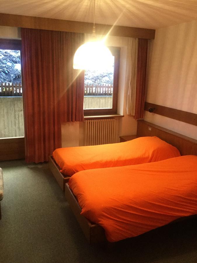 Hotel Alpenrose Alleghe Ngoại thất bức ảnh